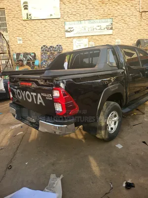 Booth Cover Hilux 2016