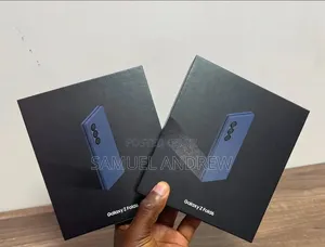 New Samsung Galaxy Z Fold6 256 GB Blue