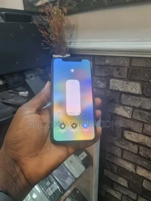 Apple iPhone X 64 GB Black