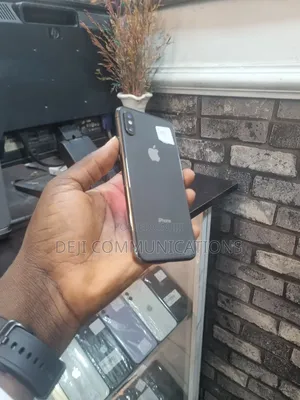 Apple iPhone X 64 GB Black
