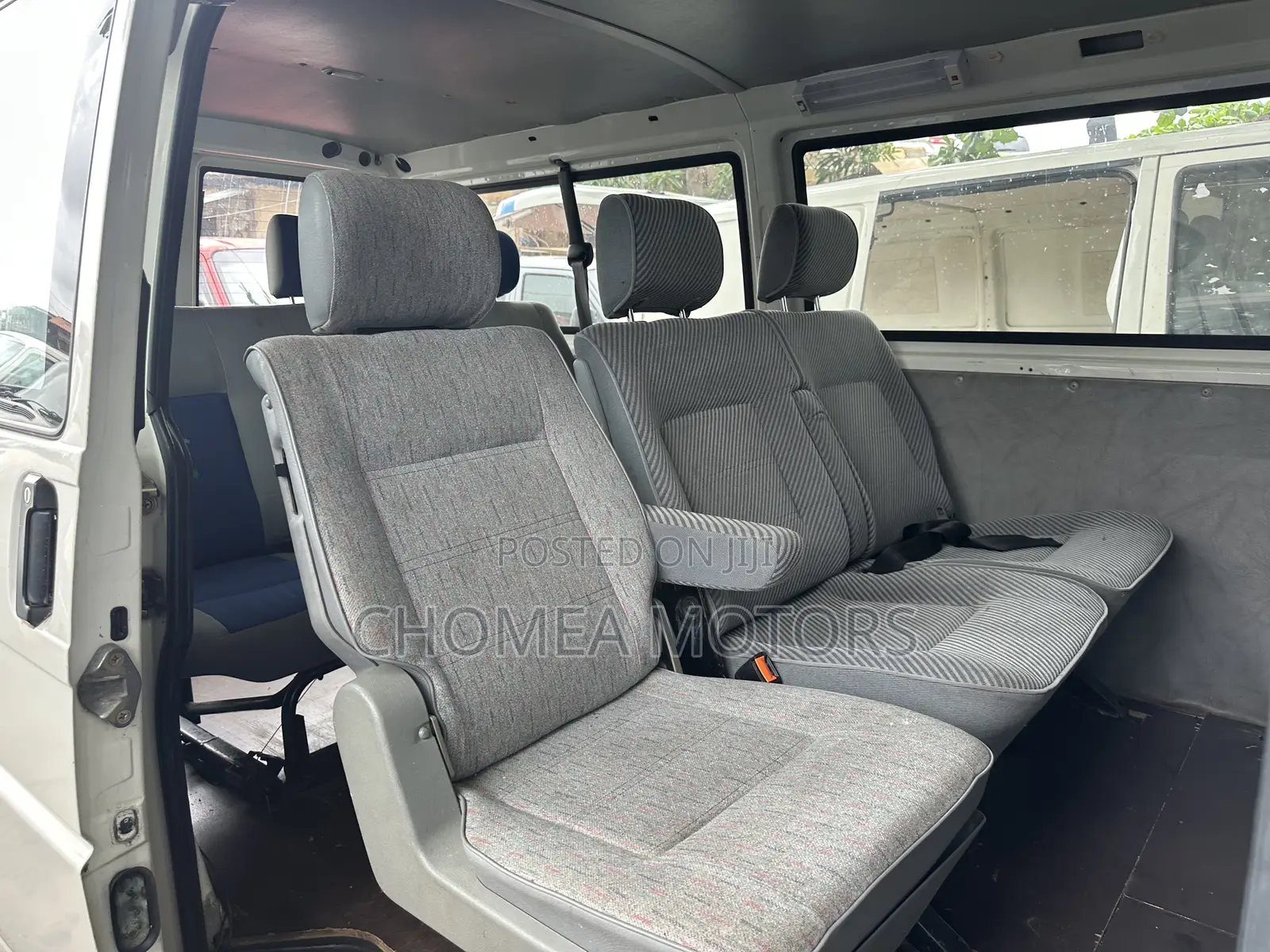 Volkswagen Transporter 2005 White