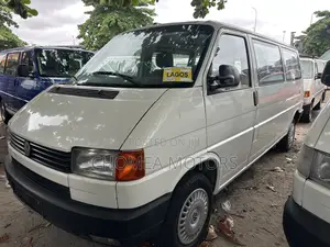 Volkswagen Transporter 2005 White