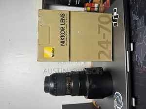 Nikon 24-70mm Lens F2.8 Nikkor