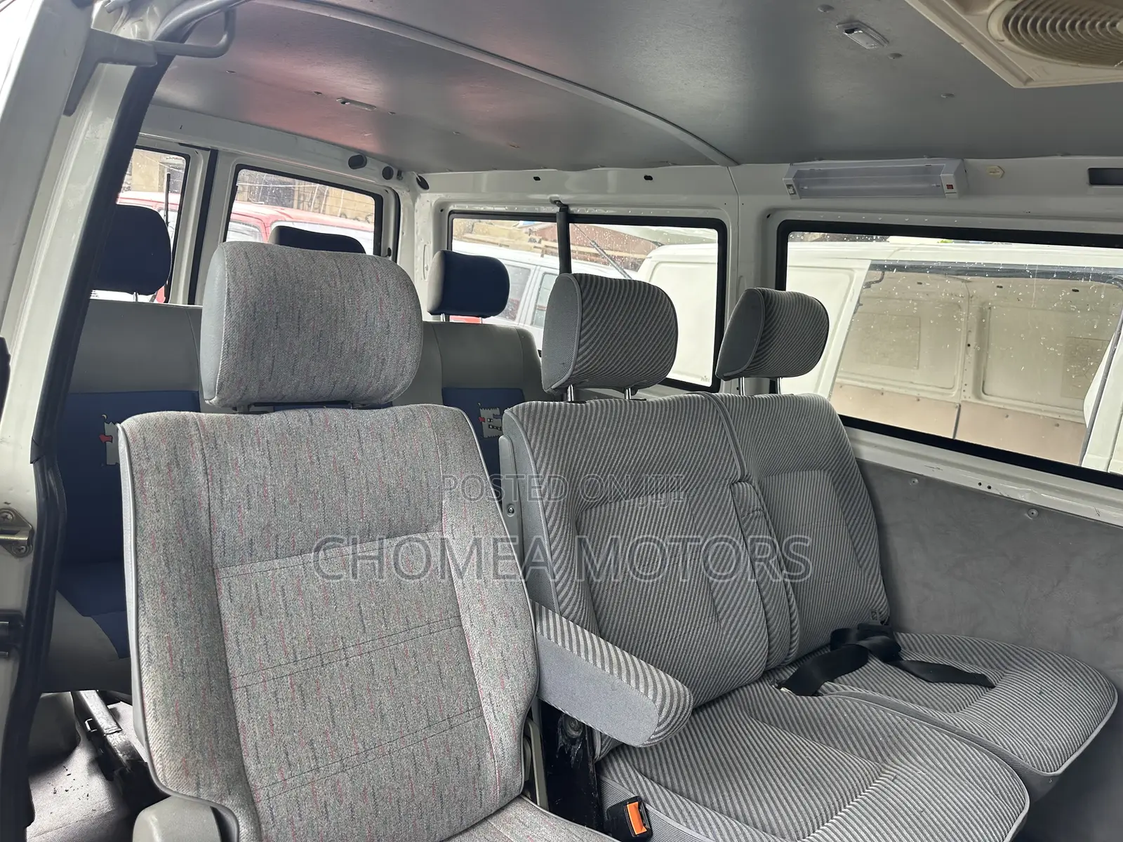 Volkswagen Transporter 2005 White