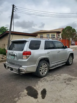 Toyota 4-Runner Limited 4X4 2013 Silver