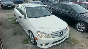 Mercedes-Benz C300 Luxury 4Matic Sedan AWD (3.0L 6cyl 7A) 2010 White