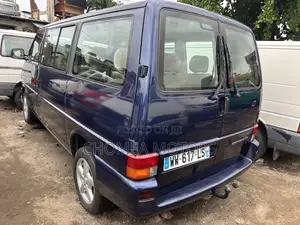 Volkswagen Transporter 2003 Blue