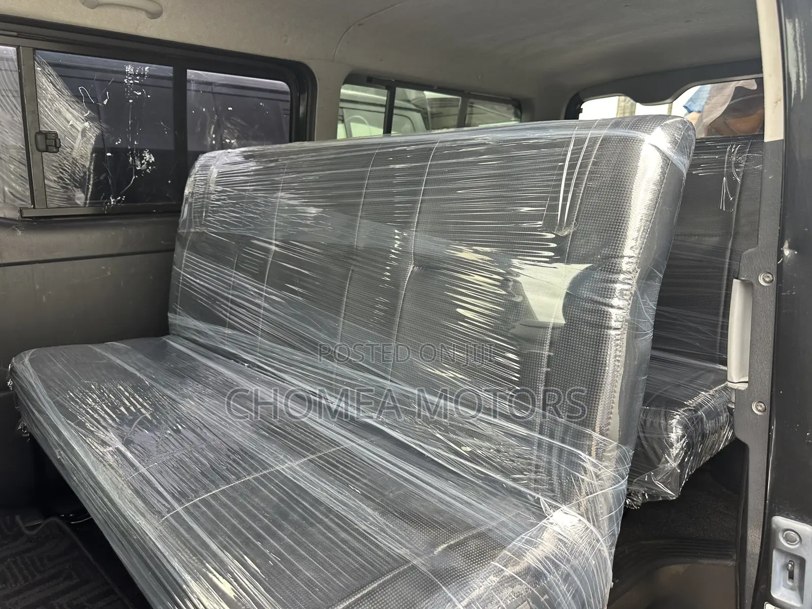 Toyota HiAce 2015 Black