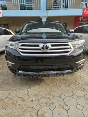 Toyota Highlander Limited 3.5L 2WD 2013 Black