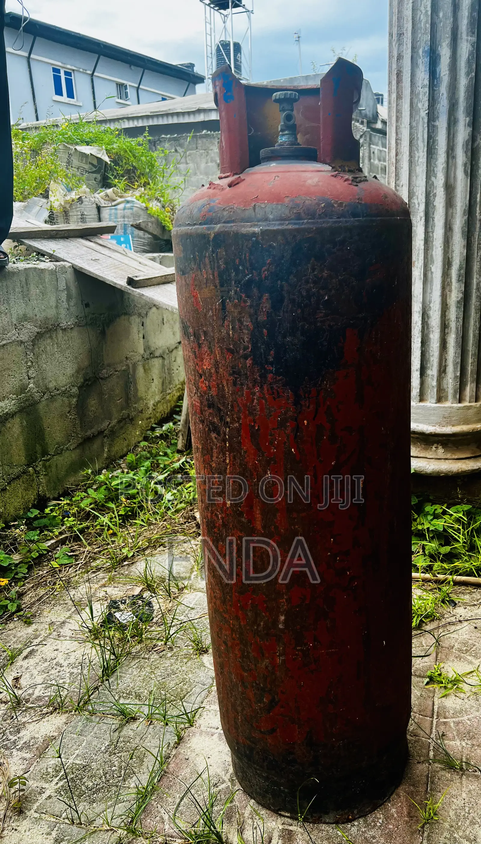 Gas Cylinder