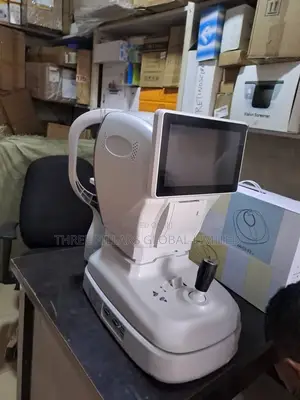 Auto Refractometer