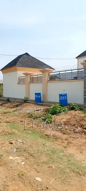 2bdrm Block of Flats in Gberigbe for sale