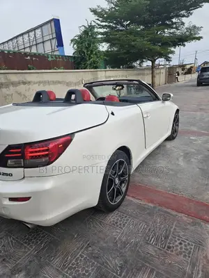 Lexus IS 250 Automatic 2010 White