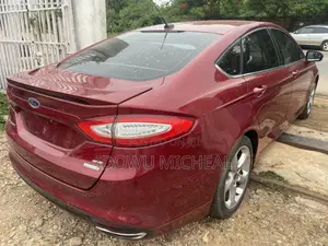 Ford Fusion SE FWD 2016 Red