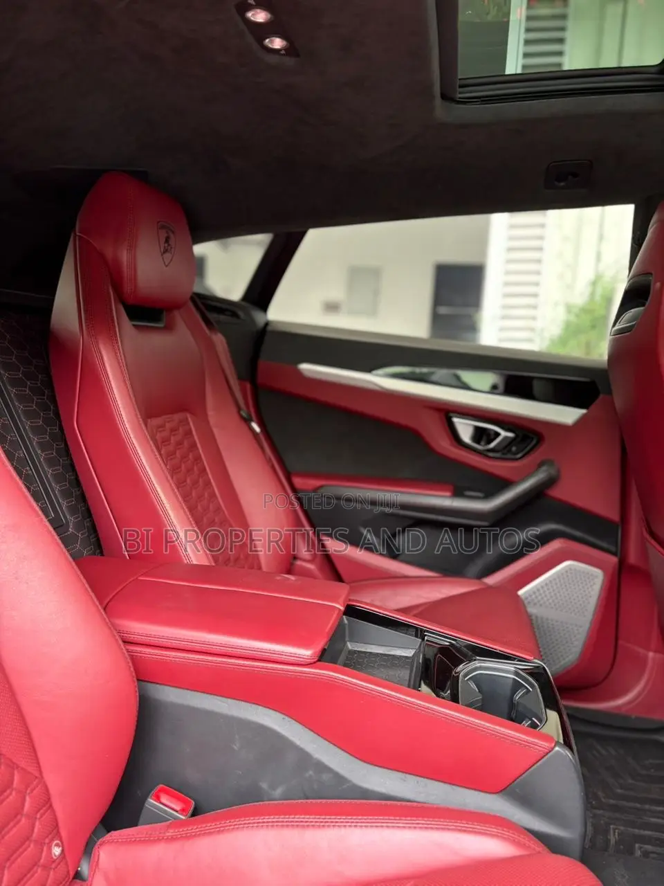Lamborghini Urus Base 2019 White