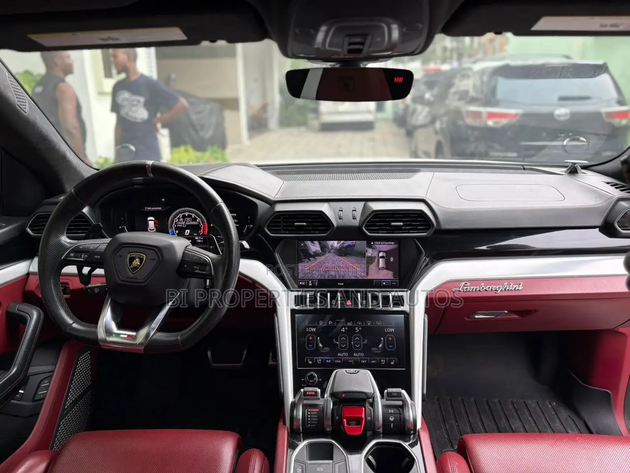 Lamborghini Urus Base 2019 White