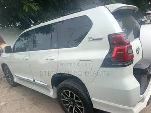 Toyota Land Cruiser Prado 2020 White