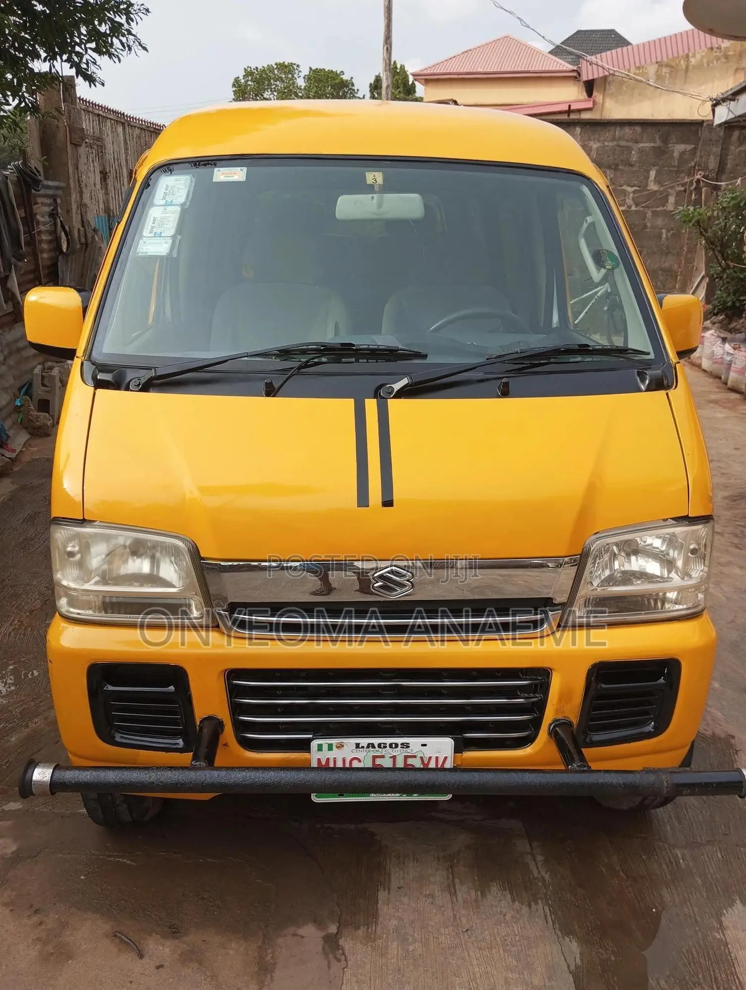 Suzuki Every 2010 Yellow
