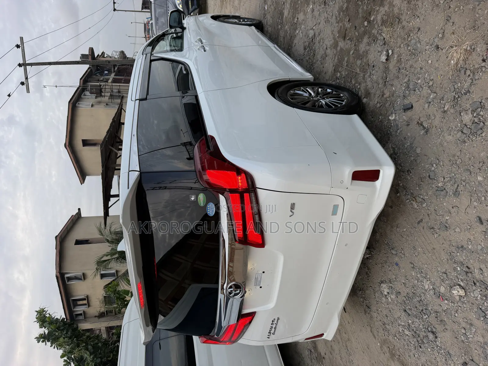 Toyota Alphard 2019 White