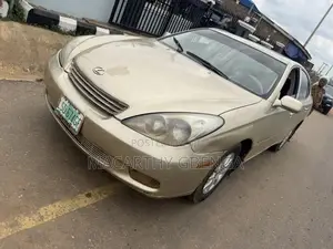 Lexus ES 330 2005 Gold