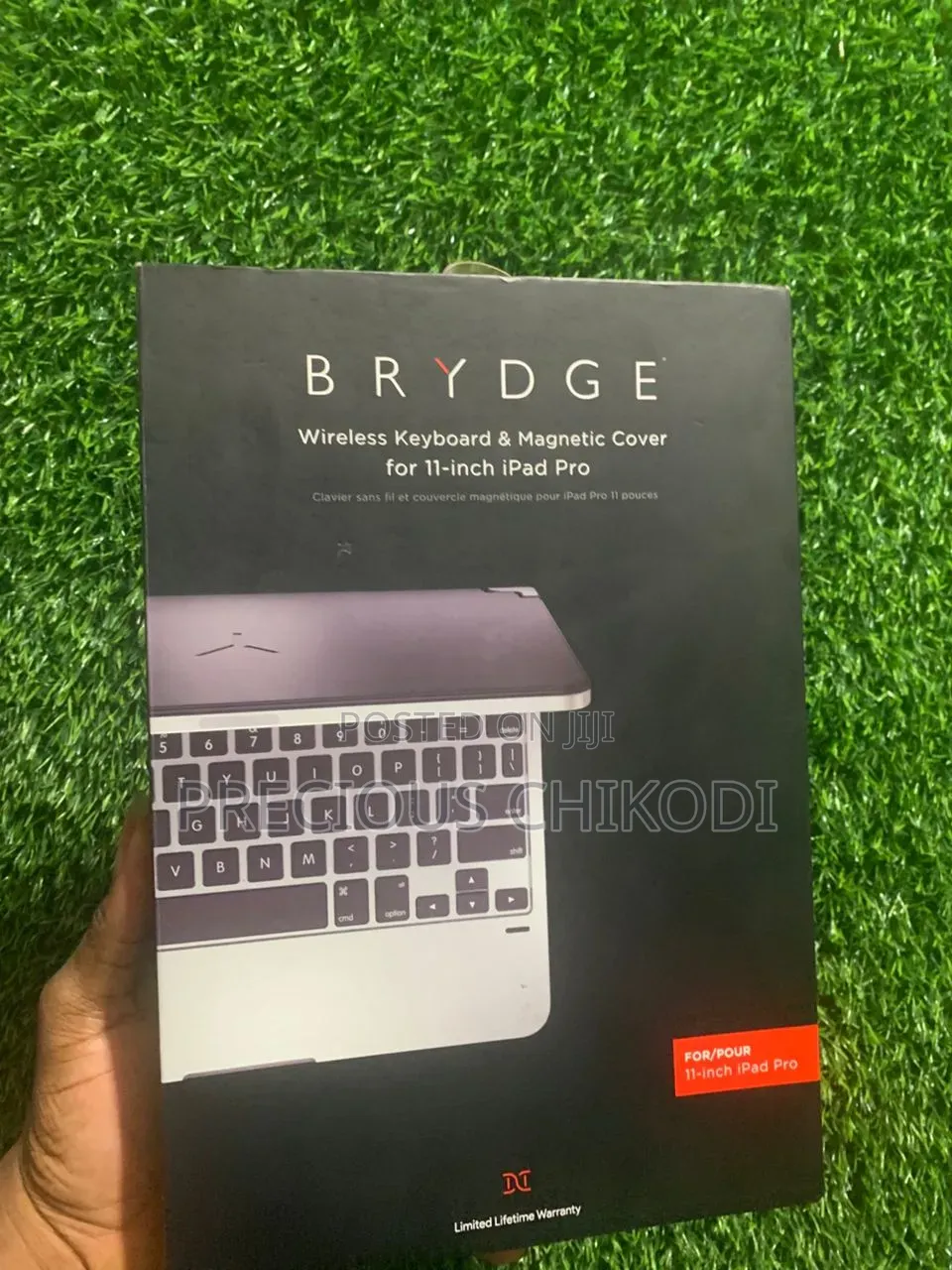 Brydge Wireless Keyboard and Magnetic for iPad