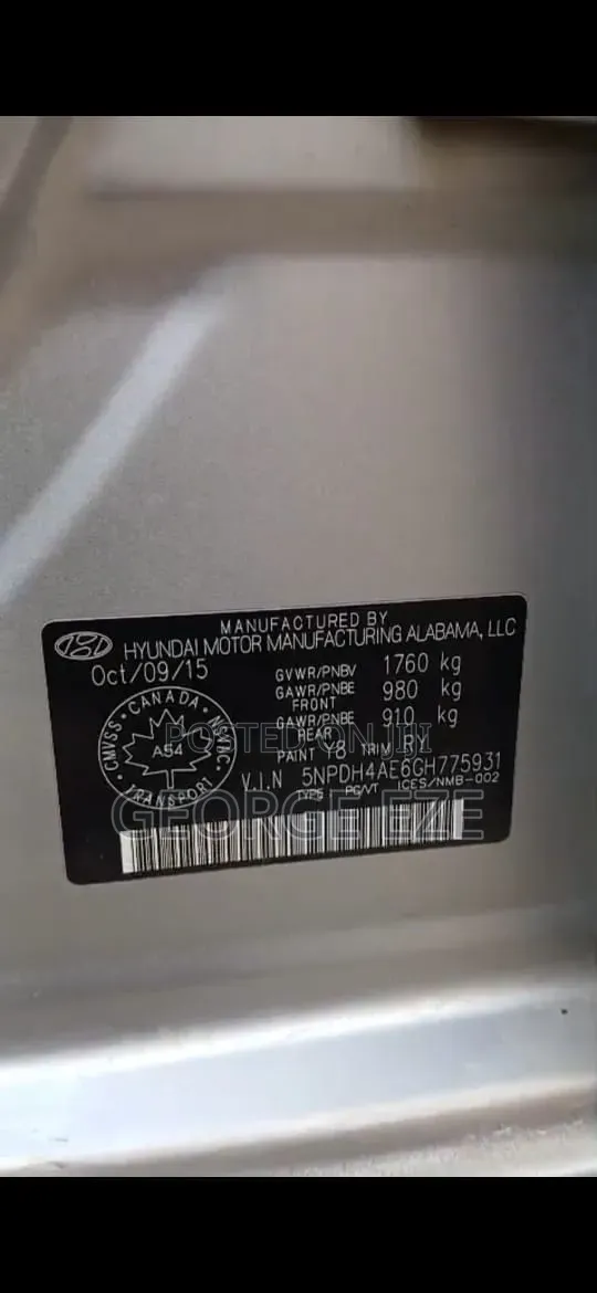 Hyundai Elantra 2016 Silver