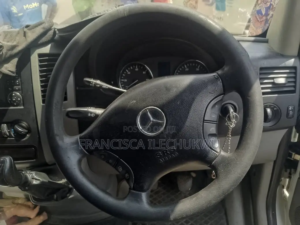 Mercedes-Benz Sprinter 2013 White