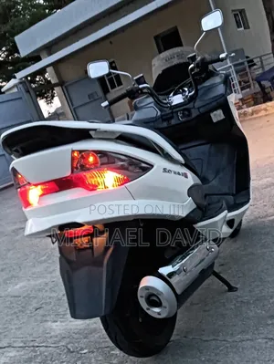 Suzuki Gixxer SF 250 2018 White