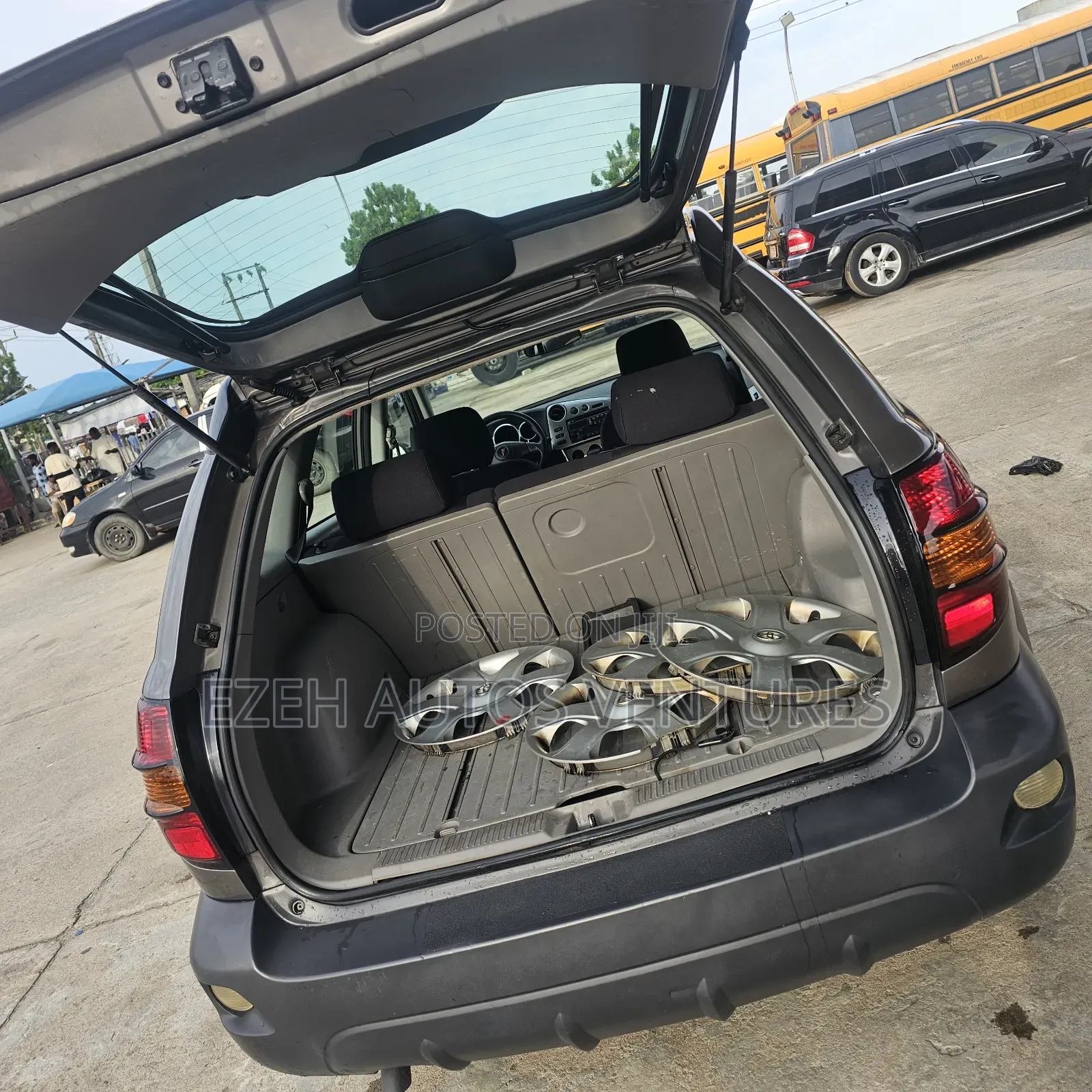 Pontiac Vibe Automatic 2004 Gray