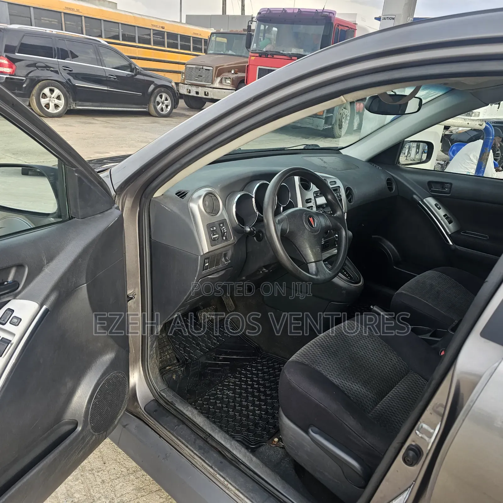 Pontiac Vibe Automatic 2004 Gray