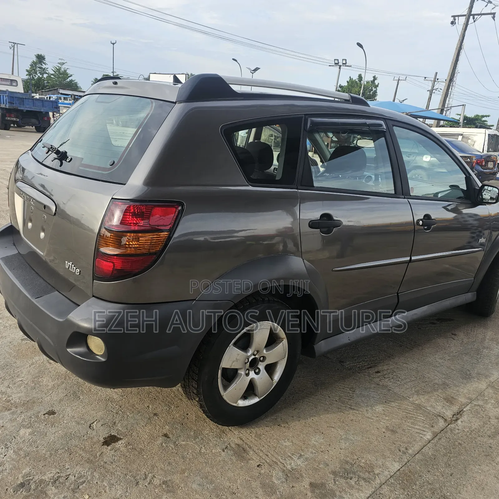 Pontiac Vibe Automatic 2004 Gray