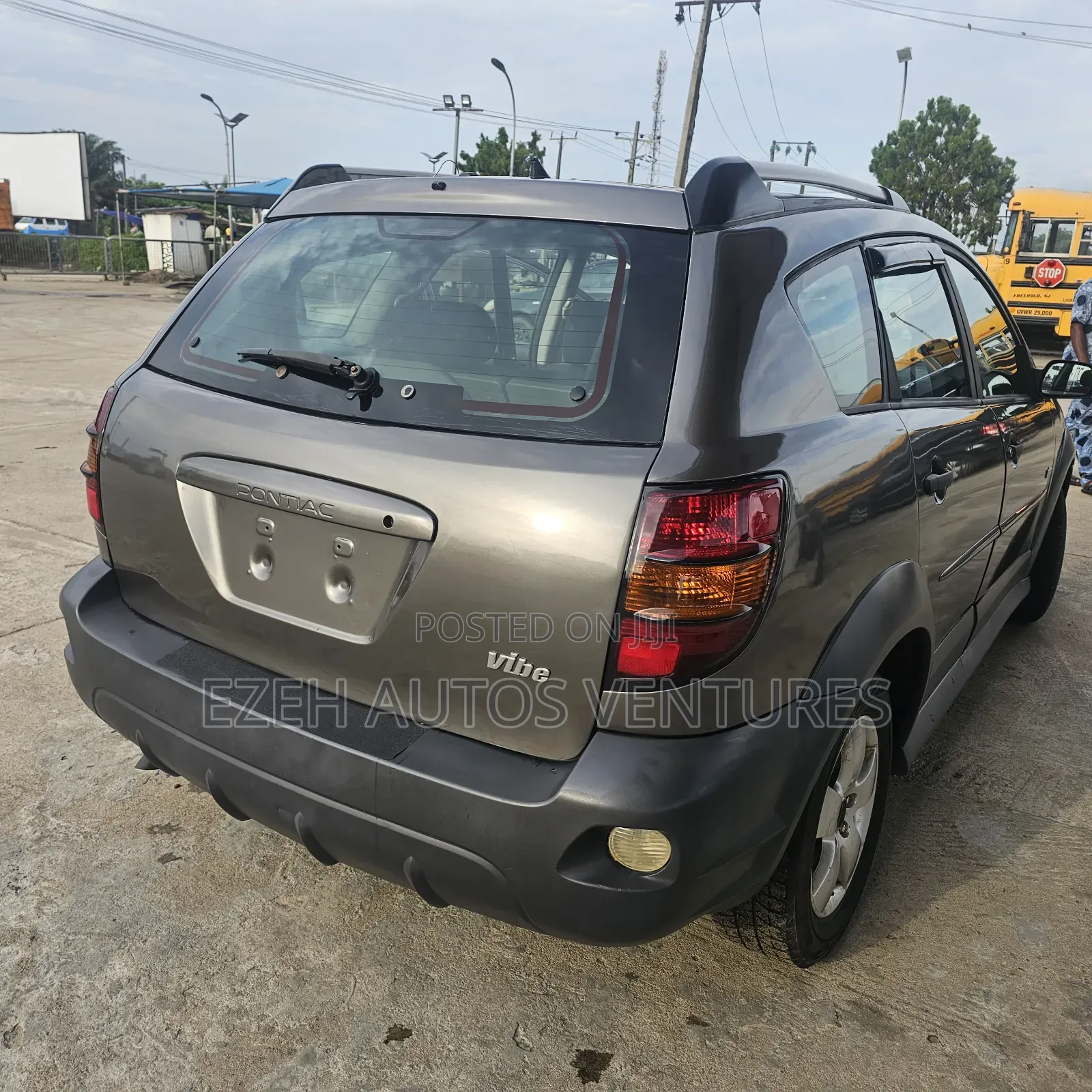 Pontiac Vibe Automatic 2004 Gray