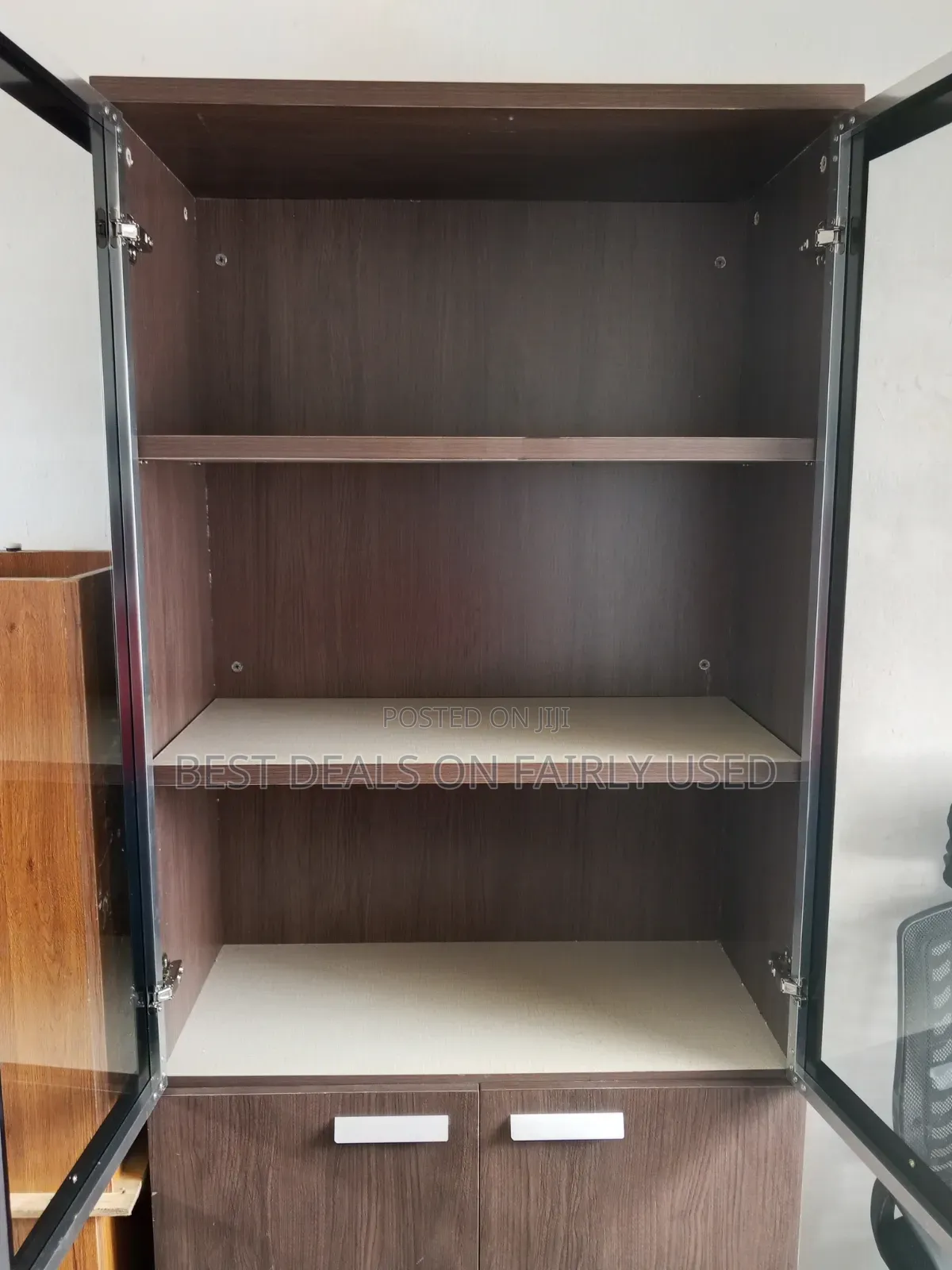 Foreign Office Cabinet
