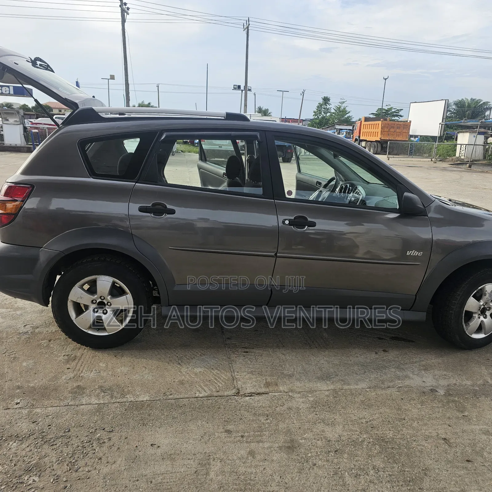Pontiac Vibe Automatic 2004 Gray