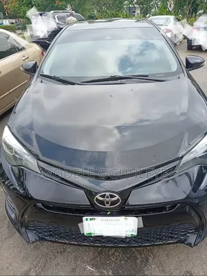 Toyota Corolla 2017 Black