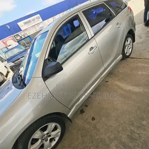 Toyota Matrix Standard FWD (1.8L 4cyl 5M) 2003 Silver