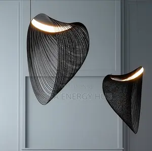 Luxury Modern Styled Dropping Light