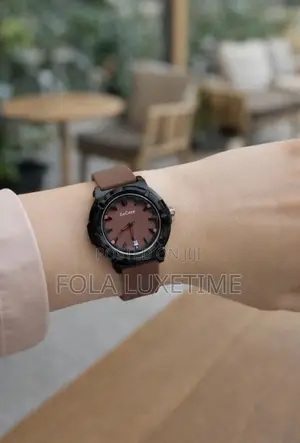 Gogoey Rubber Female Wristwatch