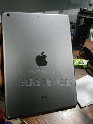 Apple iPad 10.2 (2020) Wi-Fi 32 GB Gray