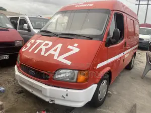 Ford Transit 2005 Red