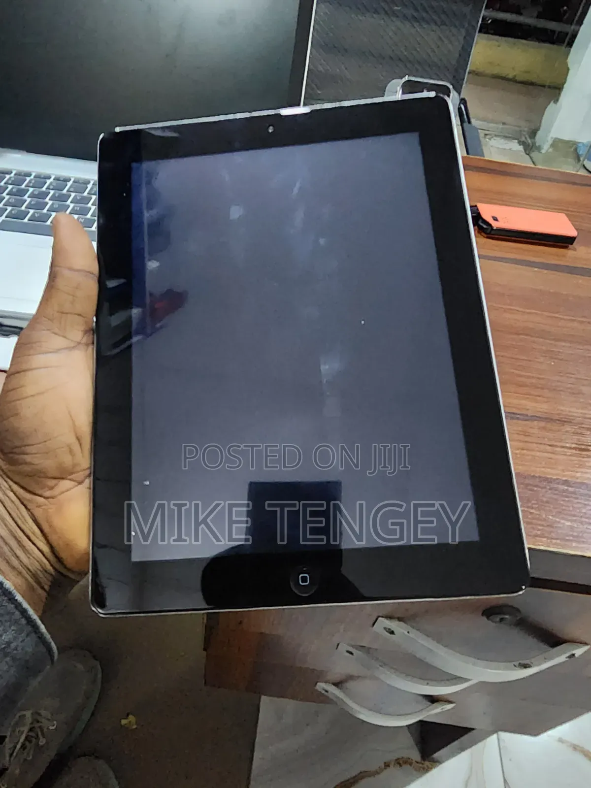Apple iPad Air 16 GB White