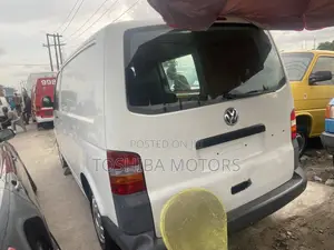 Volkswagen Transporter 2004 White