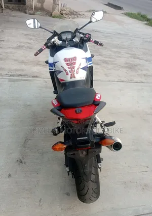 Honda CBR 2019 Red