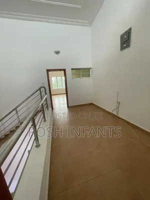 3bdrm Townhouse / Terrace in Lekki Gardens Phase, Ajah For Rent 