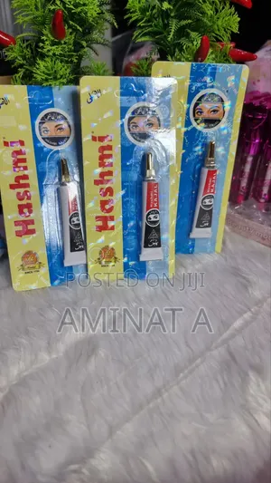 Hasmi Kajal Eyeliner