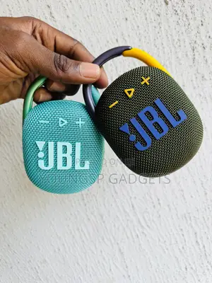 JBL Clip 4
