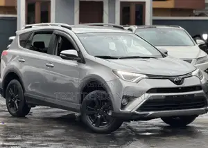 Toyota RAV4 2018 Silver