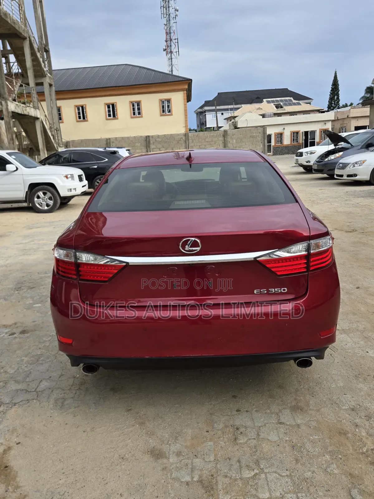 Lexus ES 2015 Red