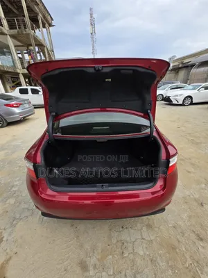 Lexus ES 2015 Red