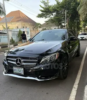 Mercedes-Benz C400 2016 Black